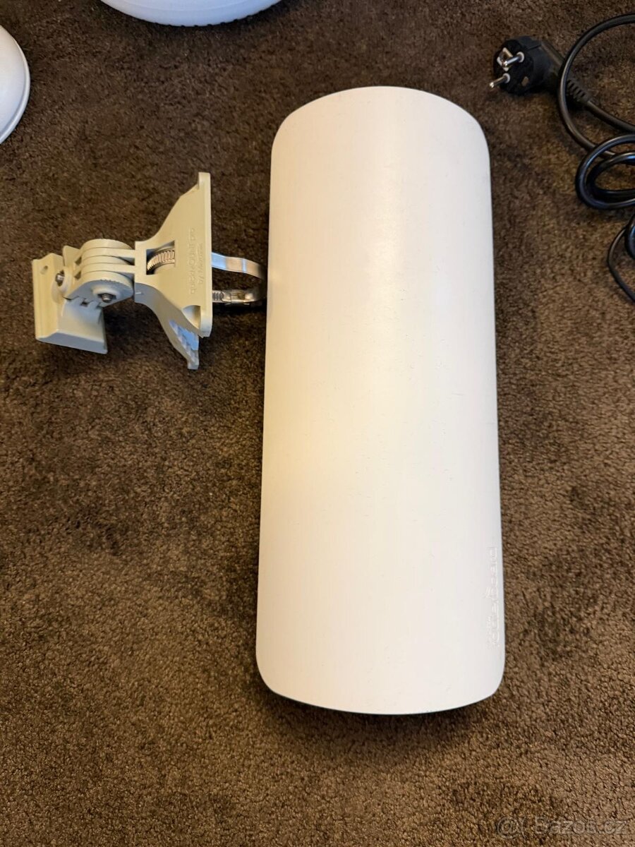 MikroTik + routery, AP, switche