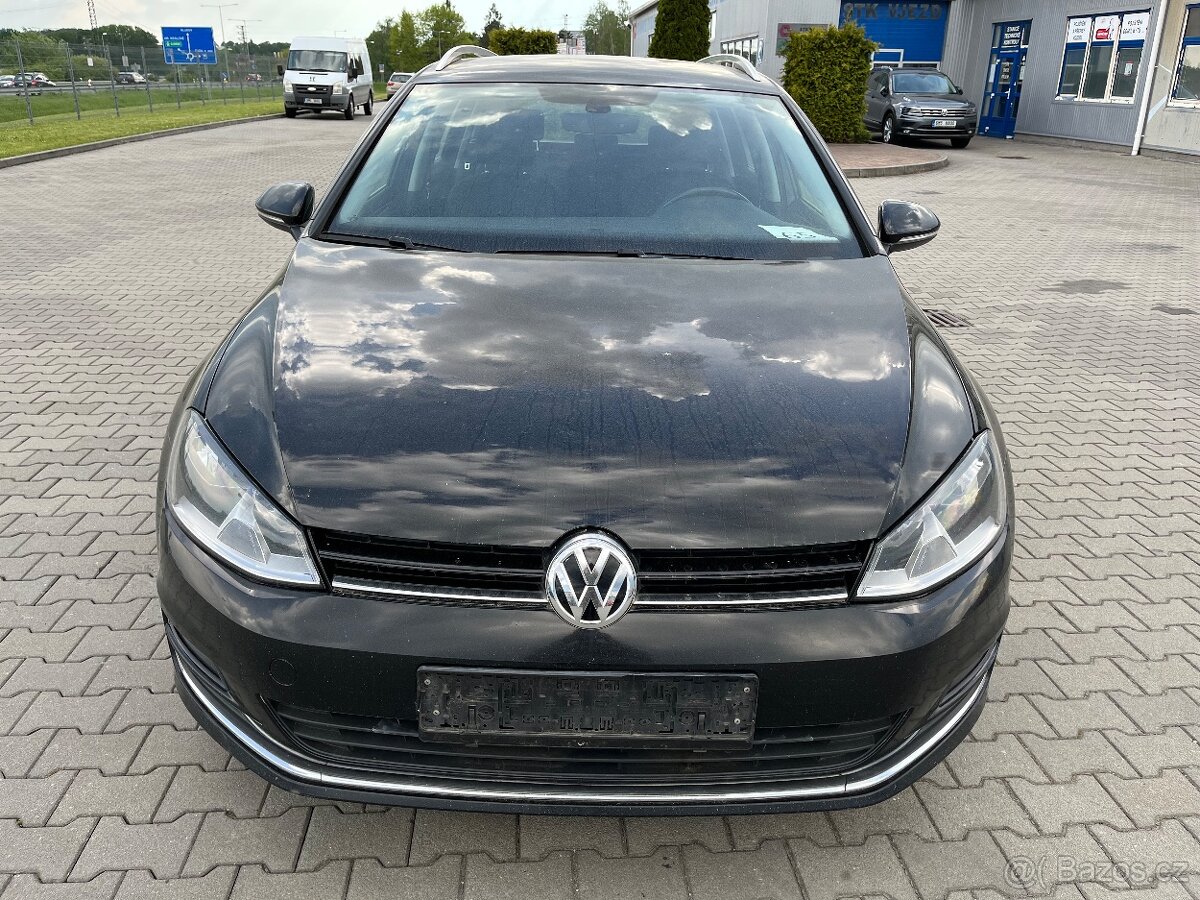 Volkswagen Golf Kombi 1.6 TDI Rezervace
