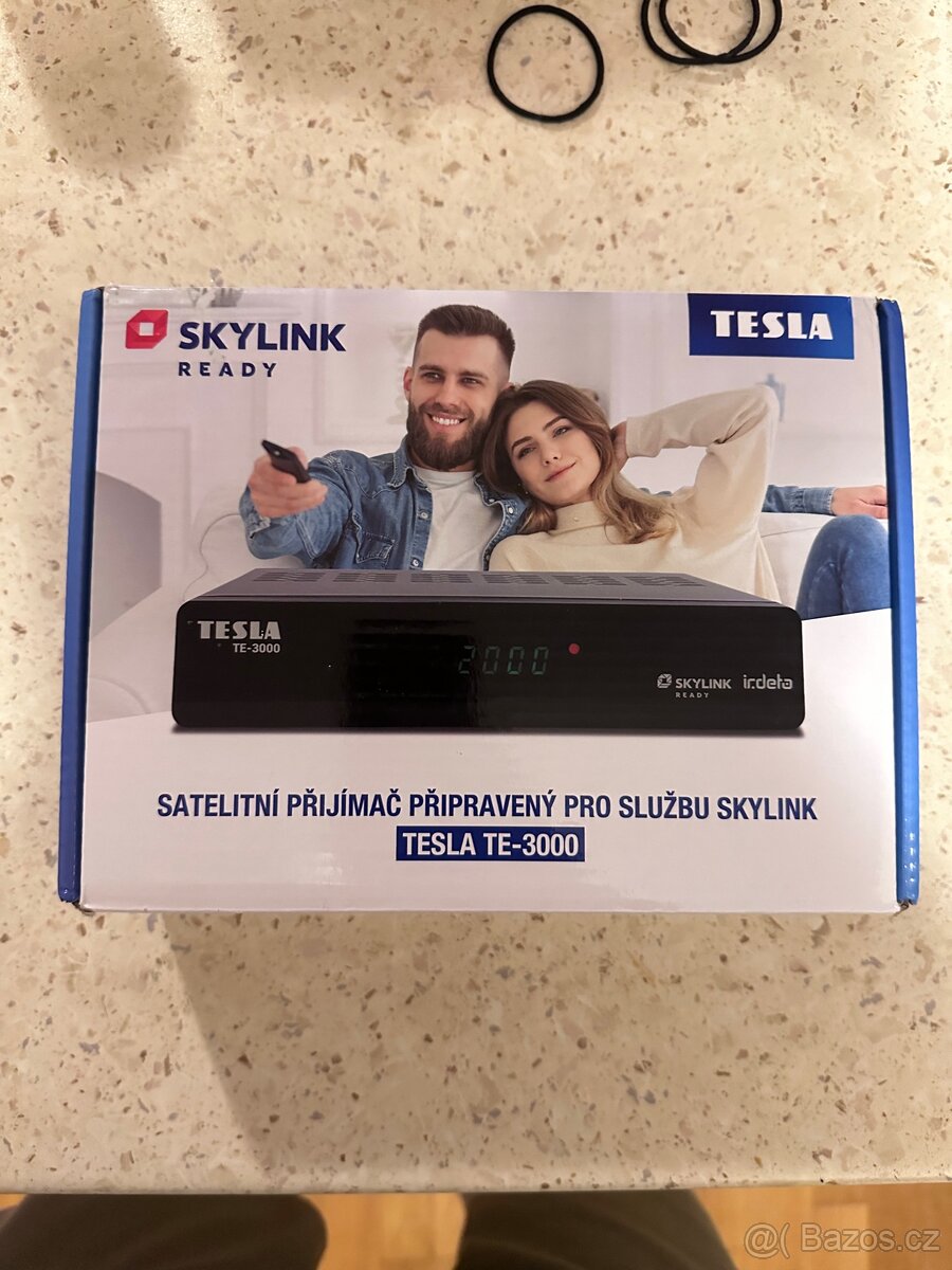 Satelitní přijímač Tesla -TE 3000 (Skylink ready)