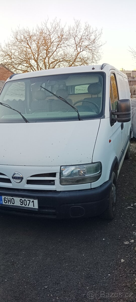 Nissan Interstar