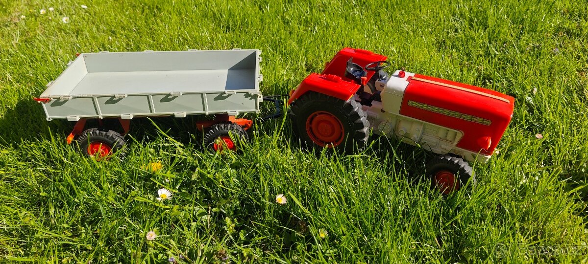 Traktor