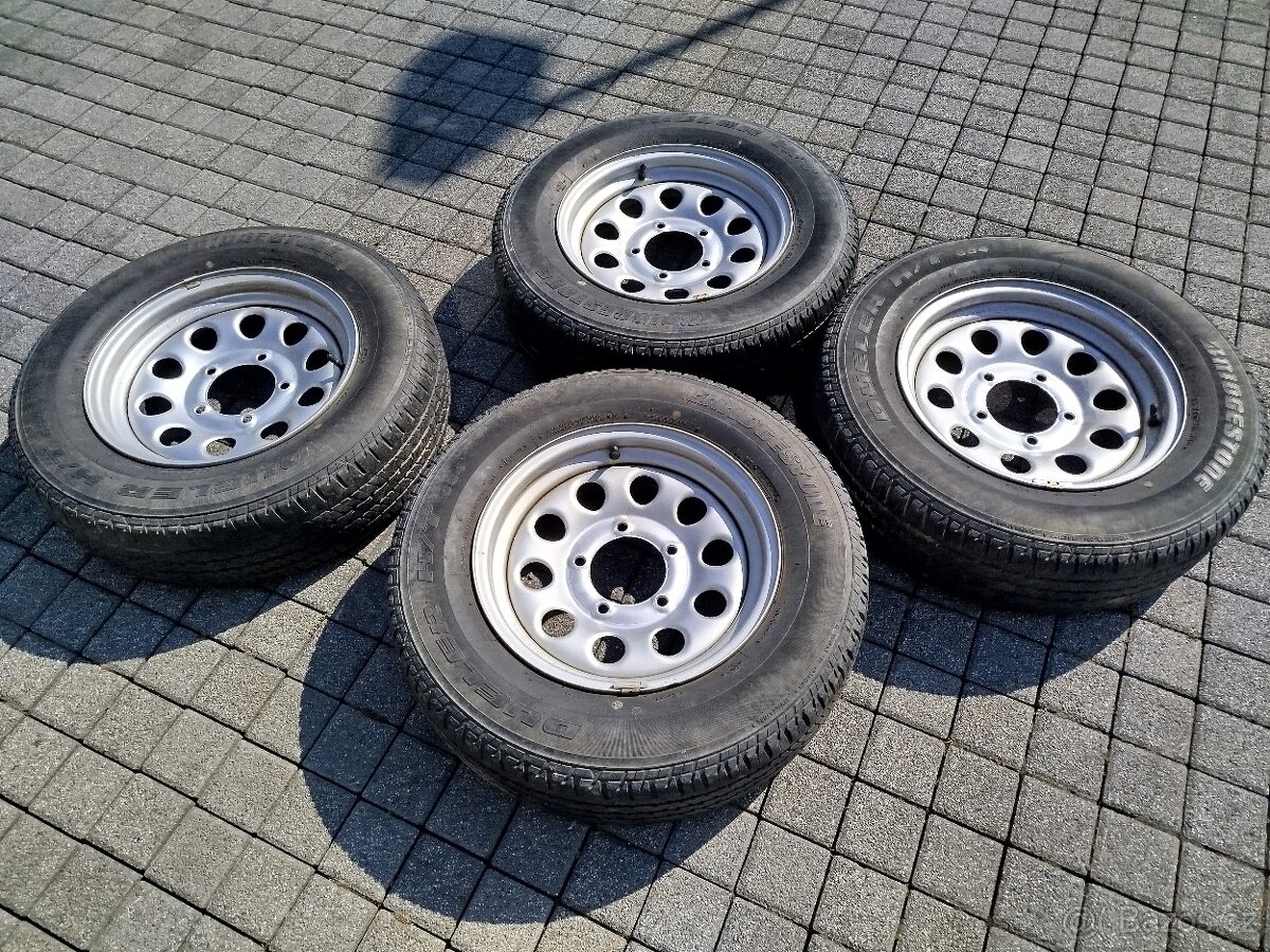 Suzuki Jimny, pneumatiky, terénní kola, 205/70R15