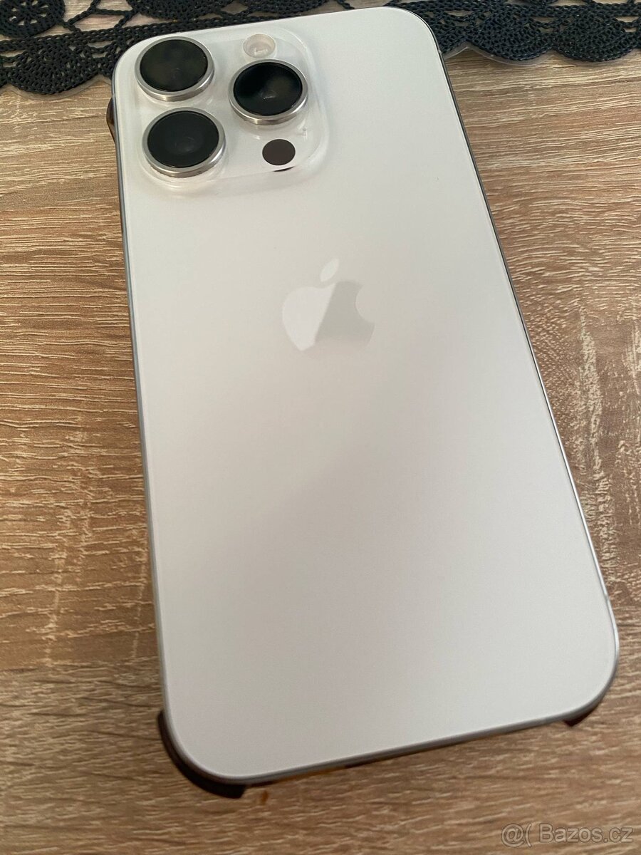 iPhone 15 pro 256 gb