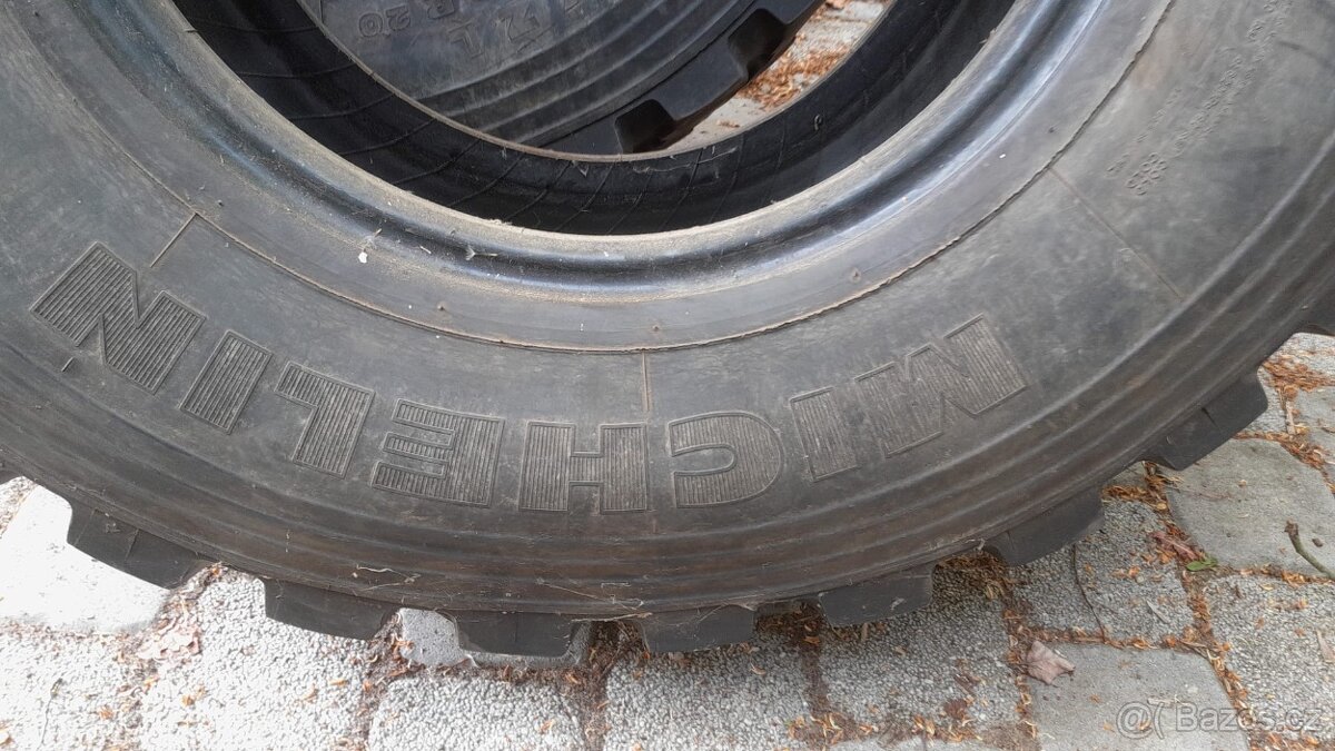 Michelin 365/80 R20