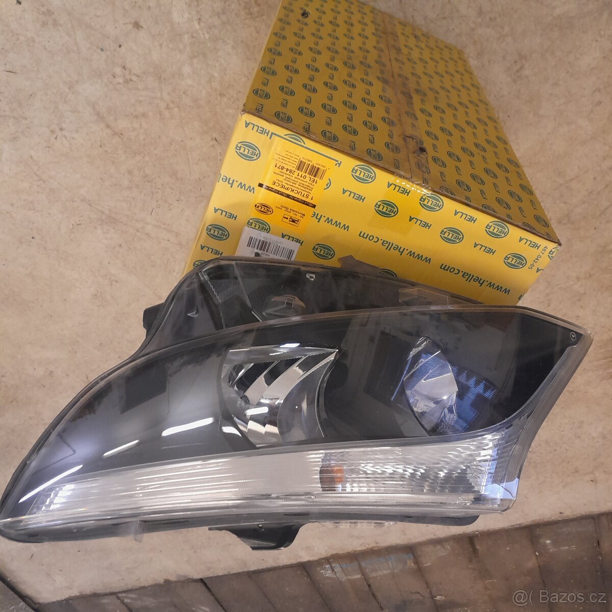 Mercedes vito 2017 svetlo