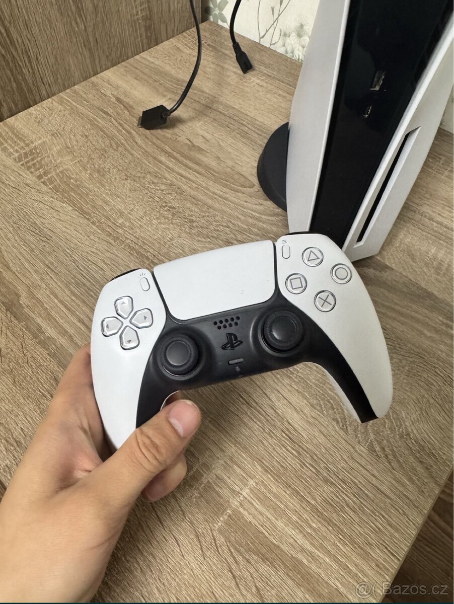 PlayStation 5 s mechanikou