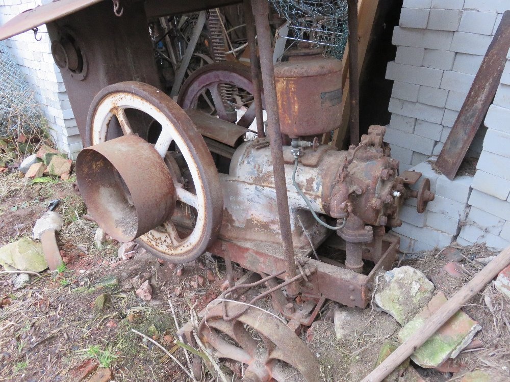 Stabilní motor, stabilák, lokomobila