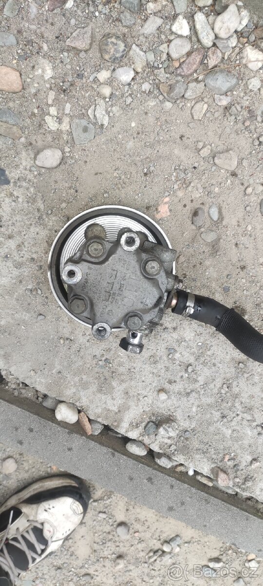 Servo čerpadlo Audi A4 B7 2.0 tsfi 147kw