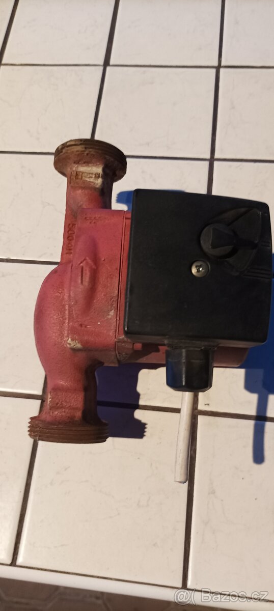 Čerpadlo oběhové grundfos