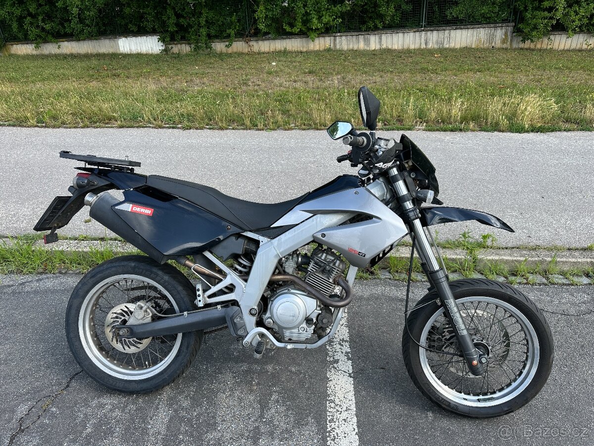 Derbi Senda 125