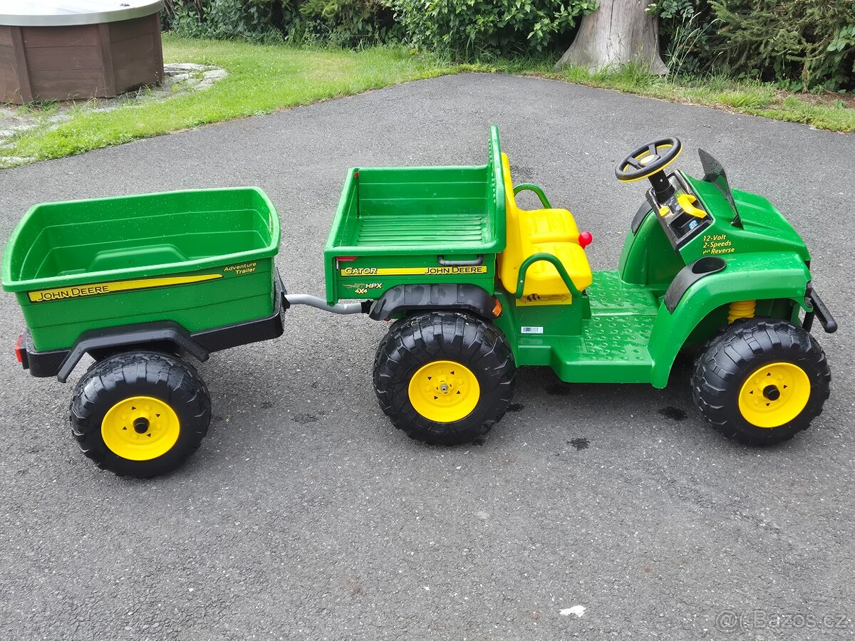 Peg Perego - John Deere.