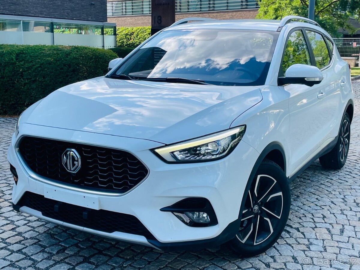 MG ZS 1.5i 78KW LED KAMERY ODPOČET DPH 1.MAJITEL