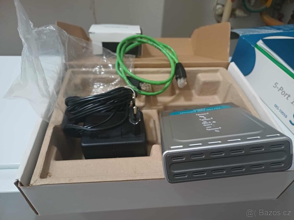 Stolní Switch