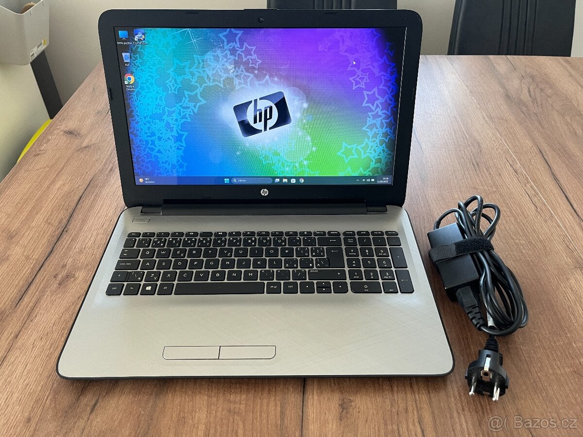 UltraBook HP 15 15.6"HD-NOVÁ Bat.-SSHD 1TB-RAM 8GB-QuadCore