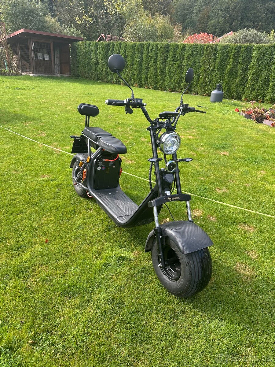 El. skútr LERA SCOOTERS C2 – 2000W, 60V 20Ah + druhá baterie