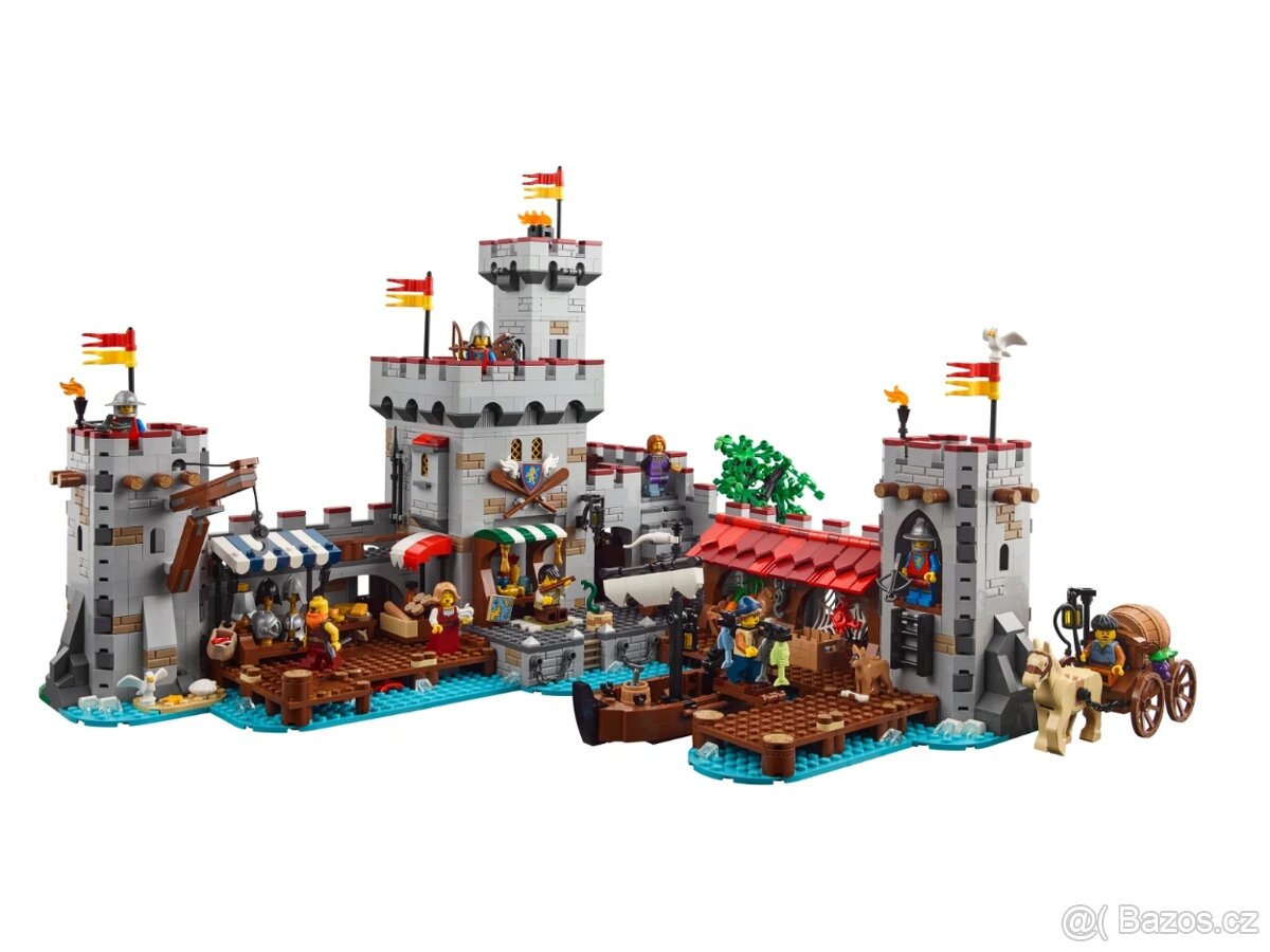910047 LEGO Medieval Seaside Market