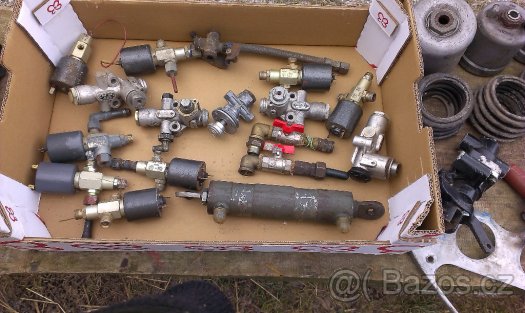 regulační ventily,odstředivky,brzdový válec atd.