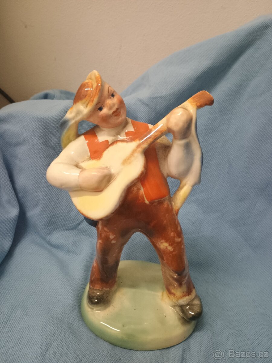 Soška kytarista Ditmar Urbach