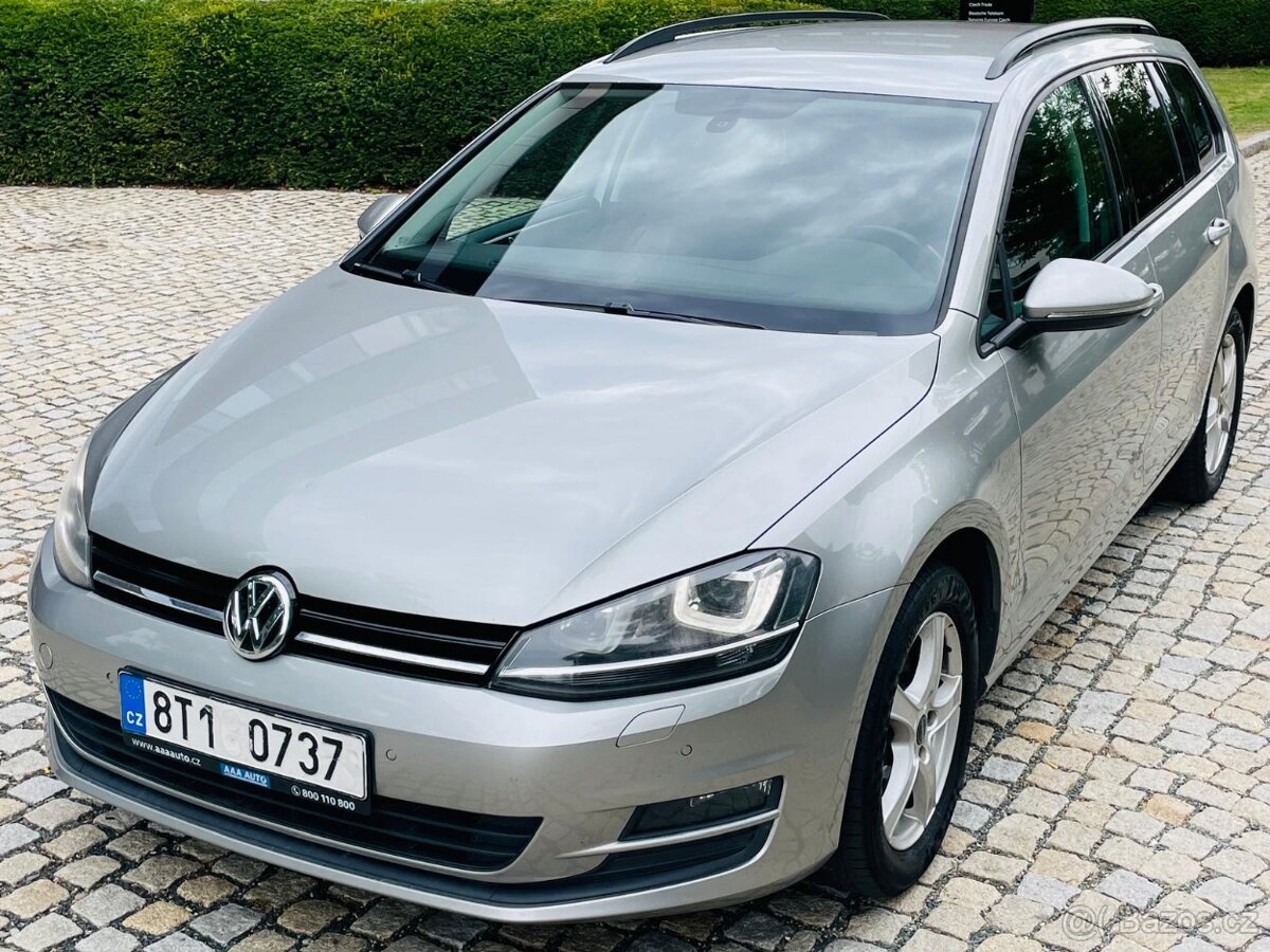 Volkswagen Golf 1.2TSI 77KW MANUÁL VÝHŘEV KAMERA HIGHLINE