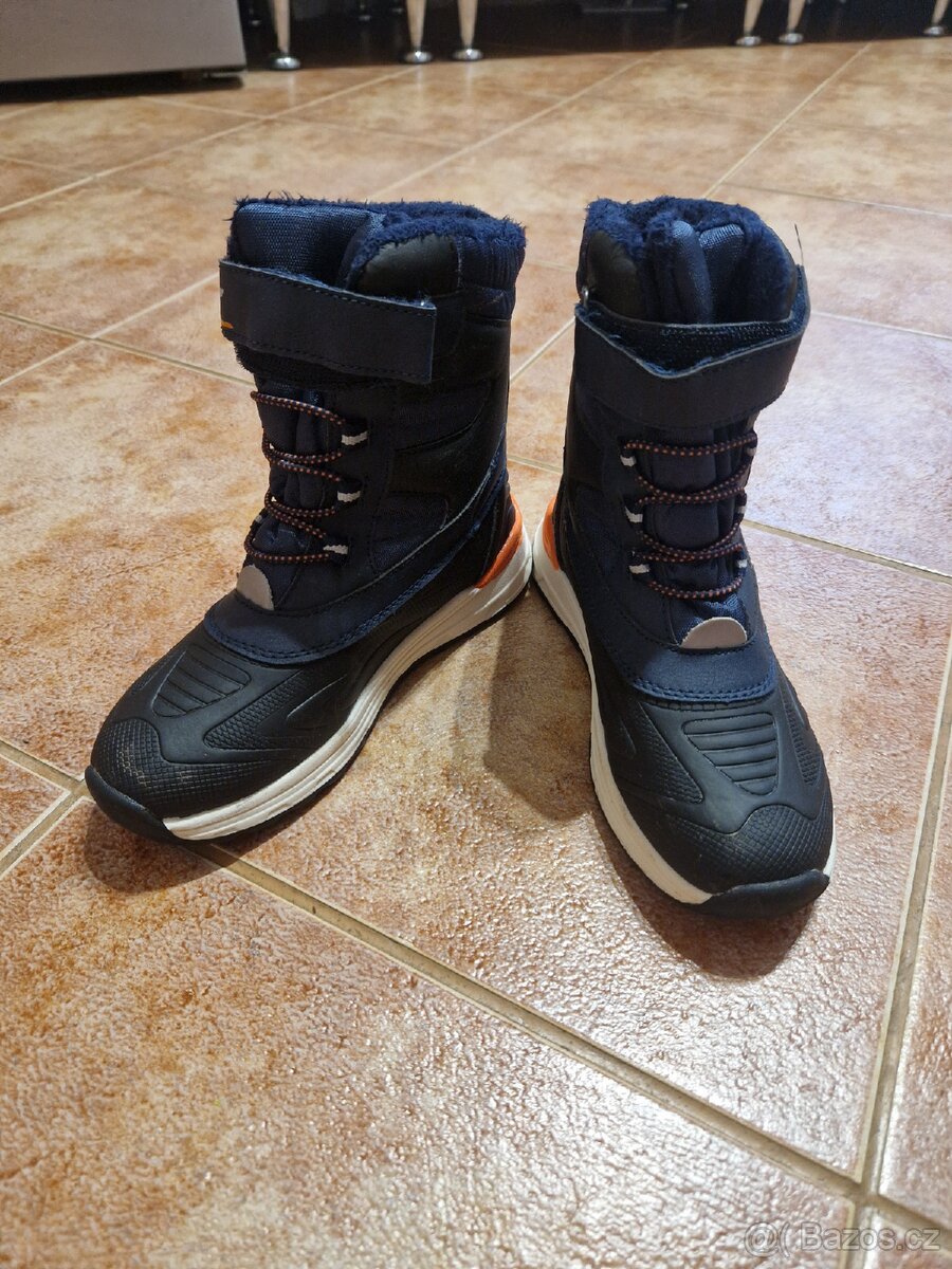 Zimní boty vel. 33