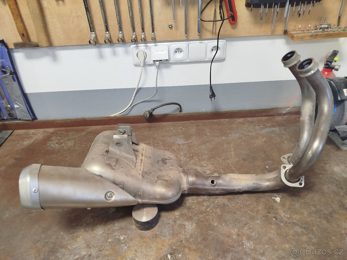 Výfuk MT-07, XSR700, tracer7