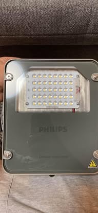 Led svetlomet Philips coreline tempo