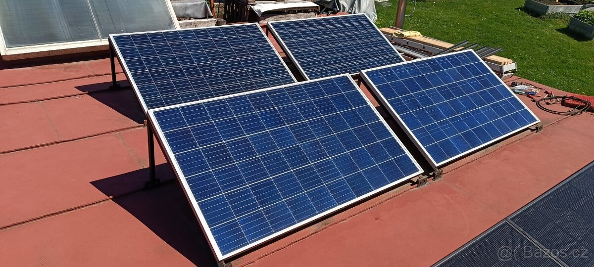 Prodám fotovoltaické panely 2x270w,2x280w