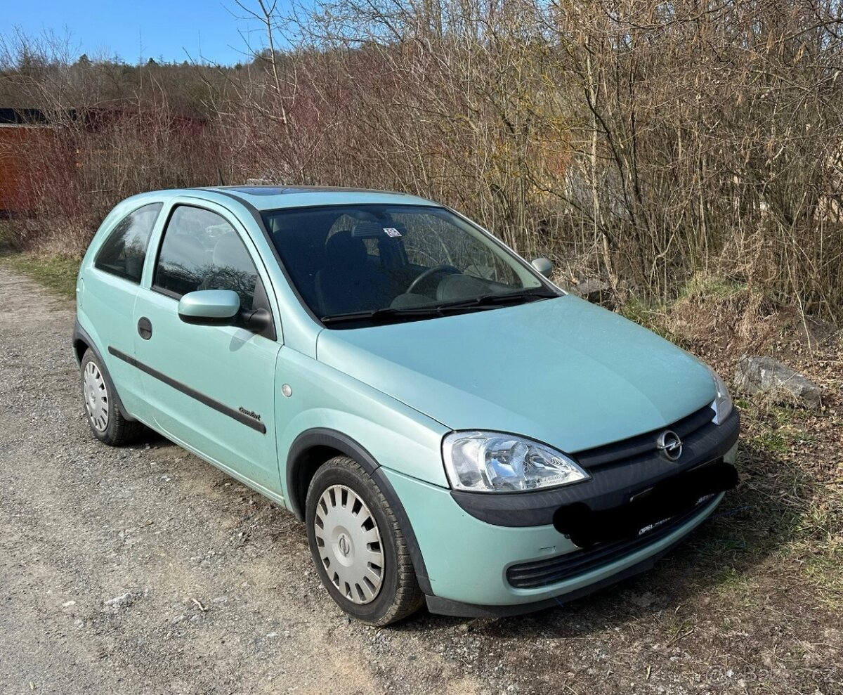 Prodám Opel Corsa Comfort 2001, poloautomat, polofunkční