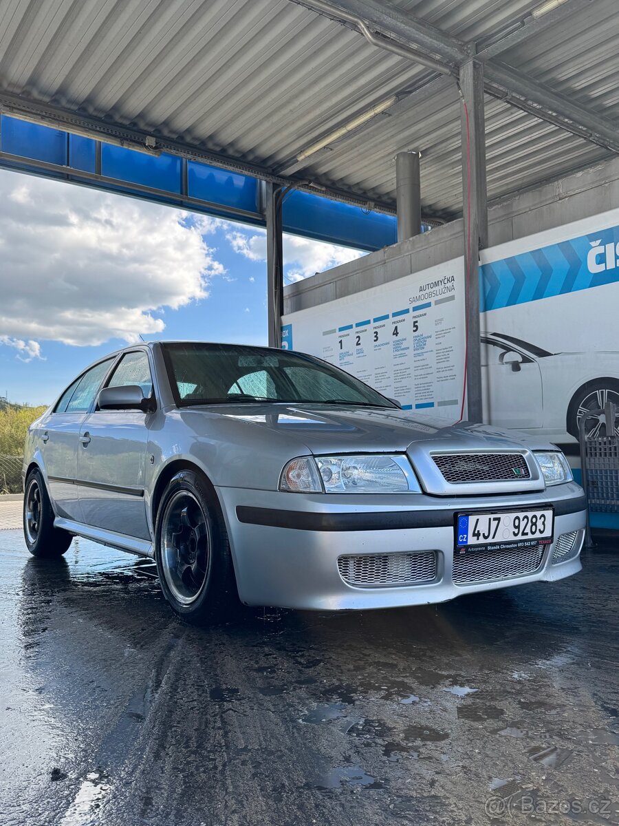 Octavia 1 1.8T