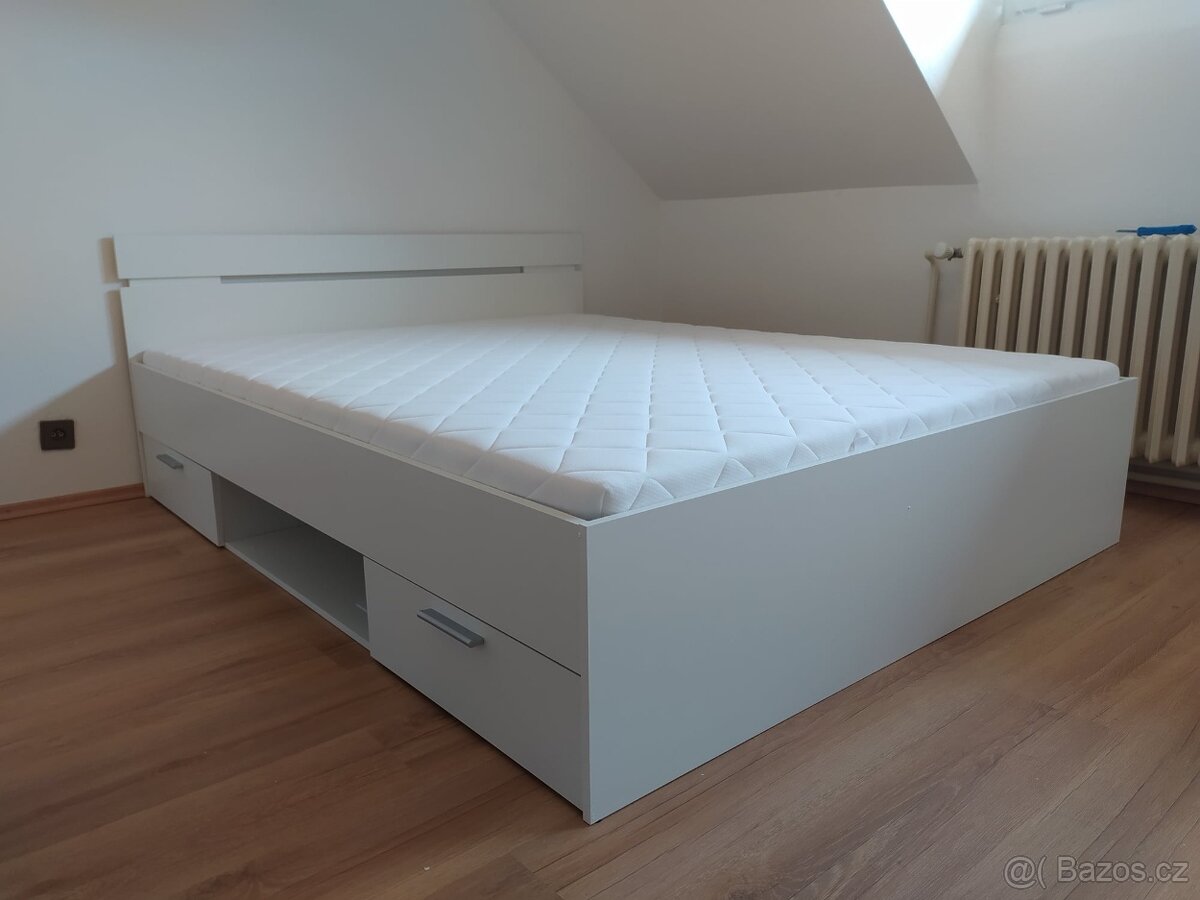 Multifunkční postel s matrací a roštem NOVÁ
