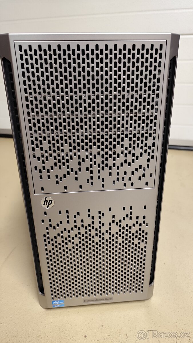 Server HP ProLiant ML350e Gen8