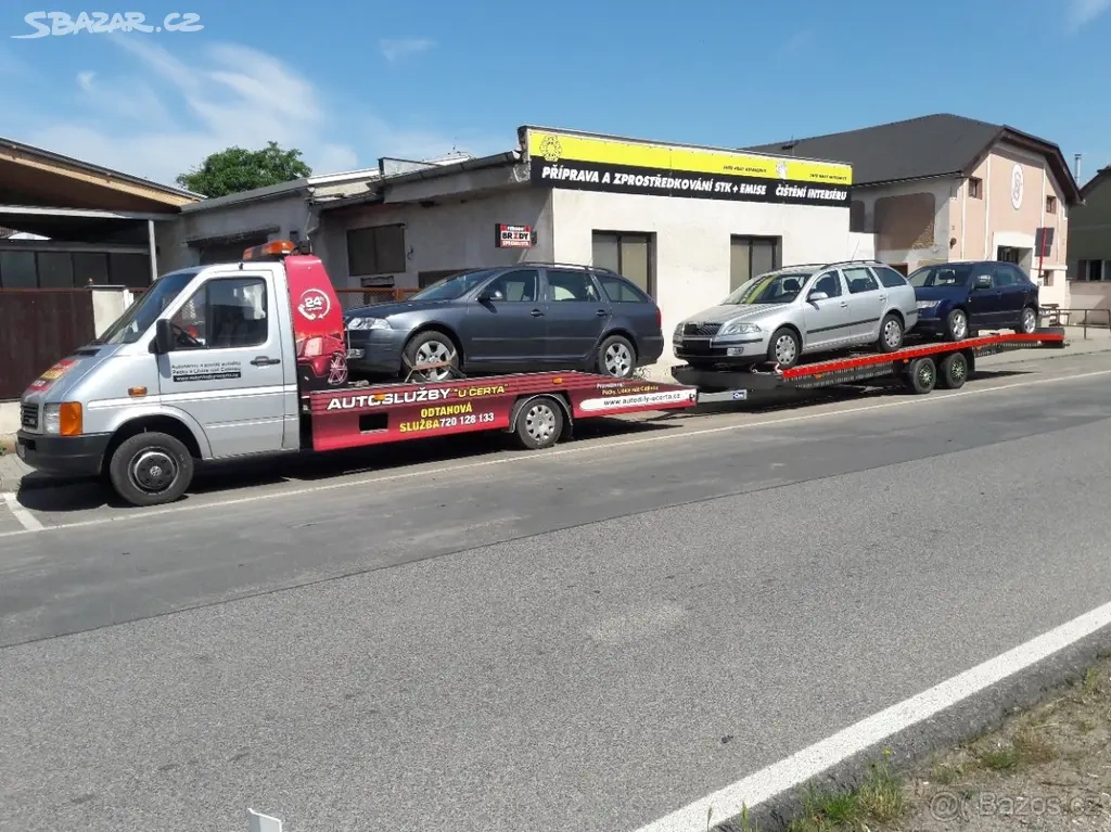 Podvalník vozik autoprepravnik na dvě auta prives