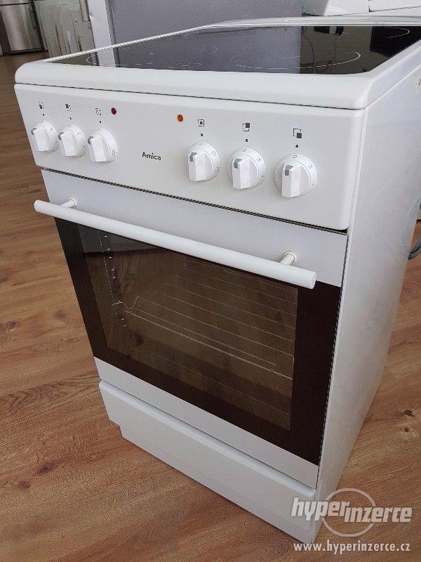 Sklokeramicky Sporak širka 50 cm