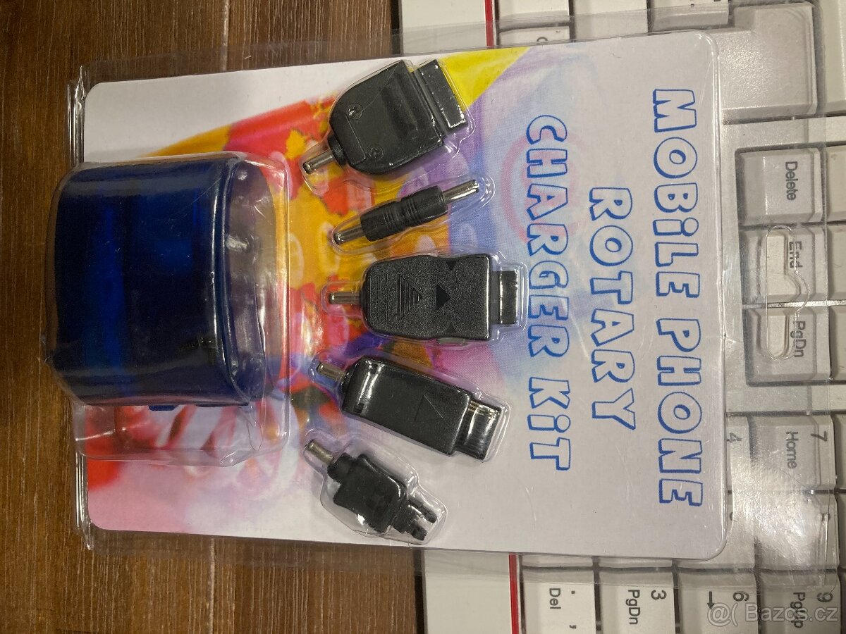 rucni nabíječka na staré mobily