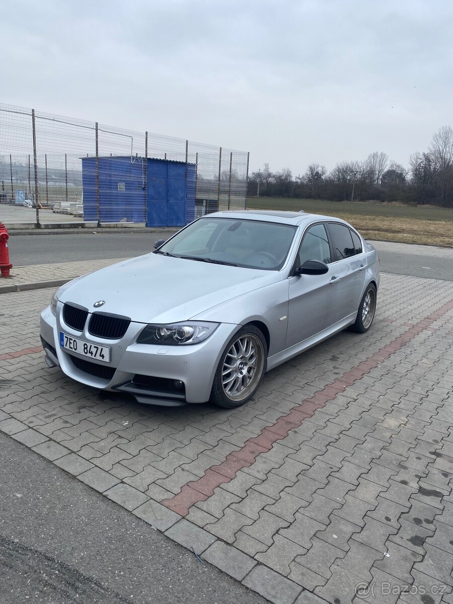 BMW E90 325i xdrive 160kw automat