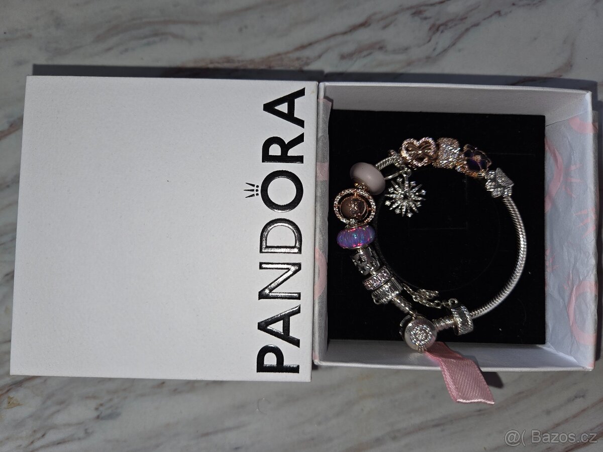 Náramek Pandora