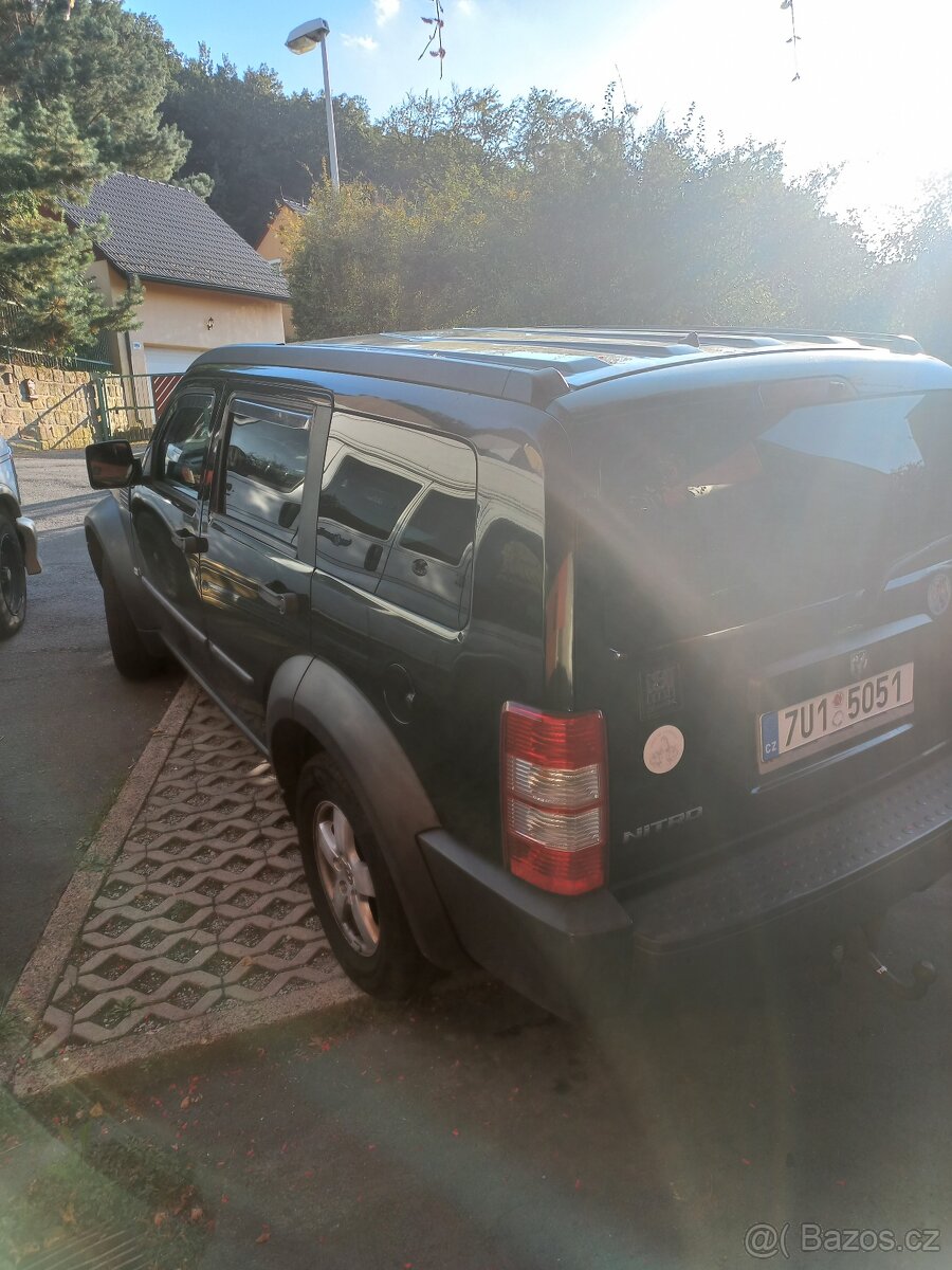 Dodge Nitro