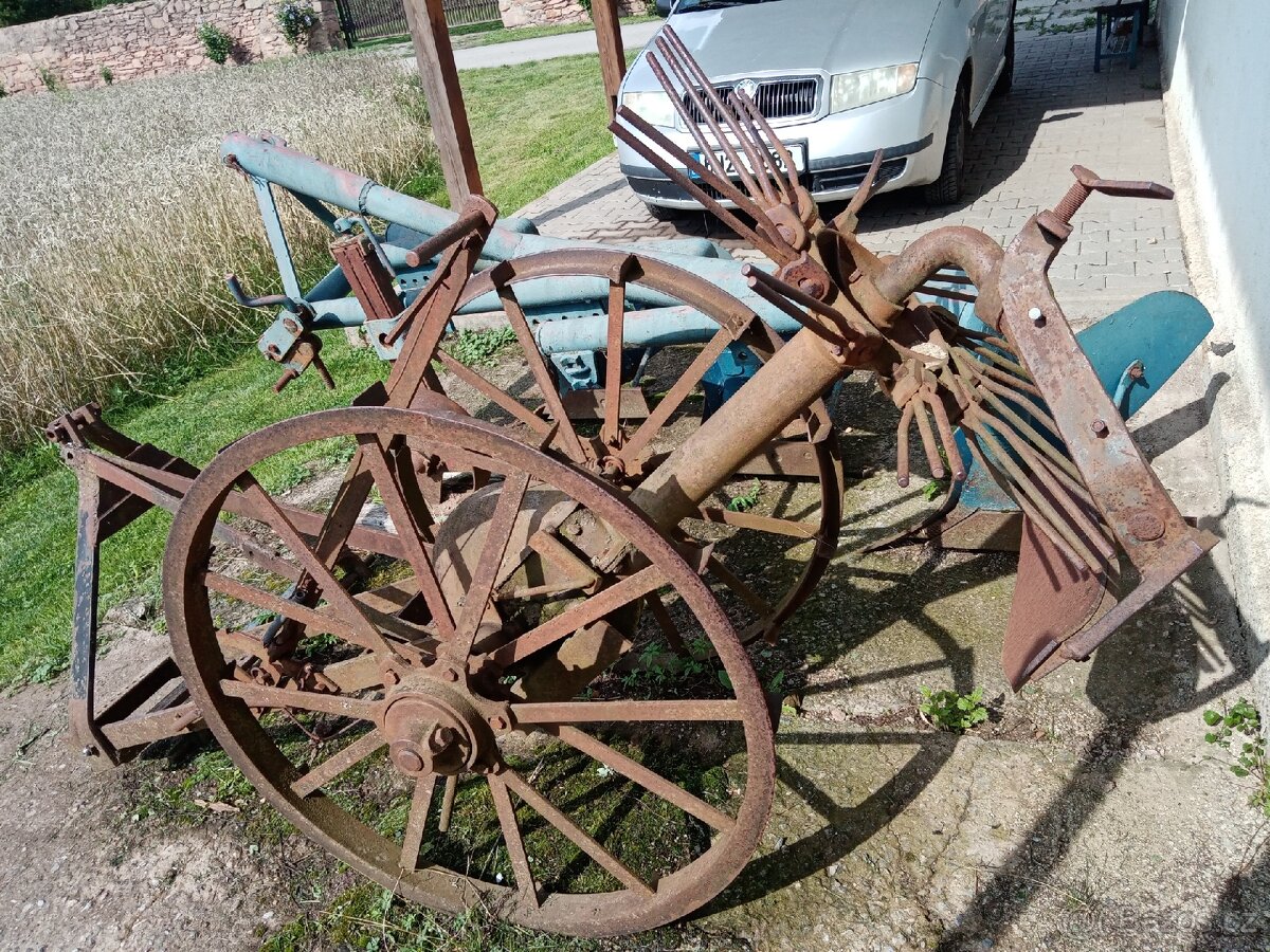 Vyorávač brambor, čert