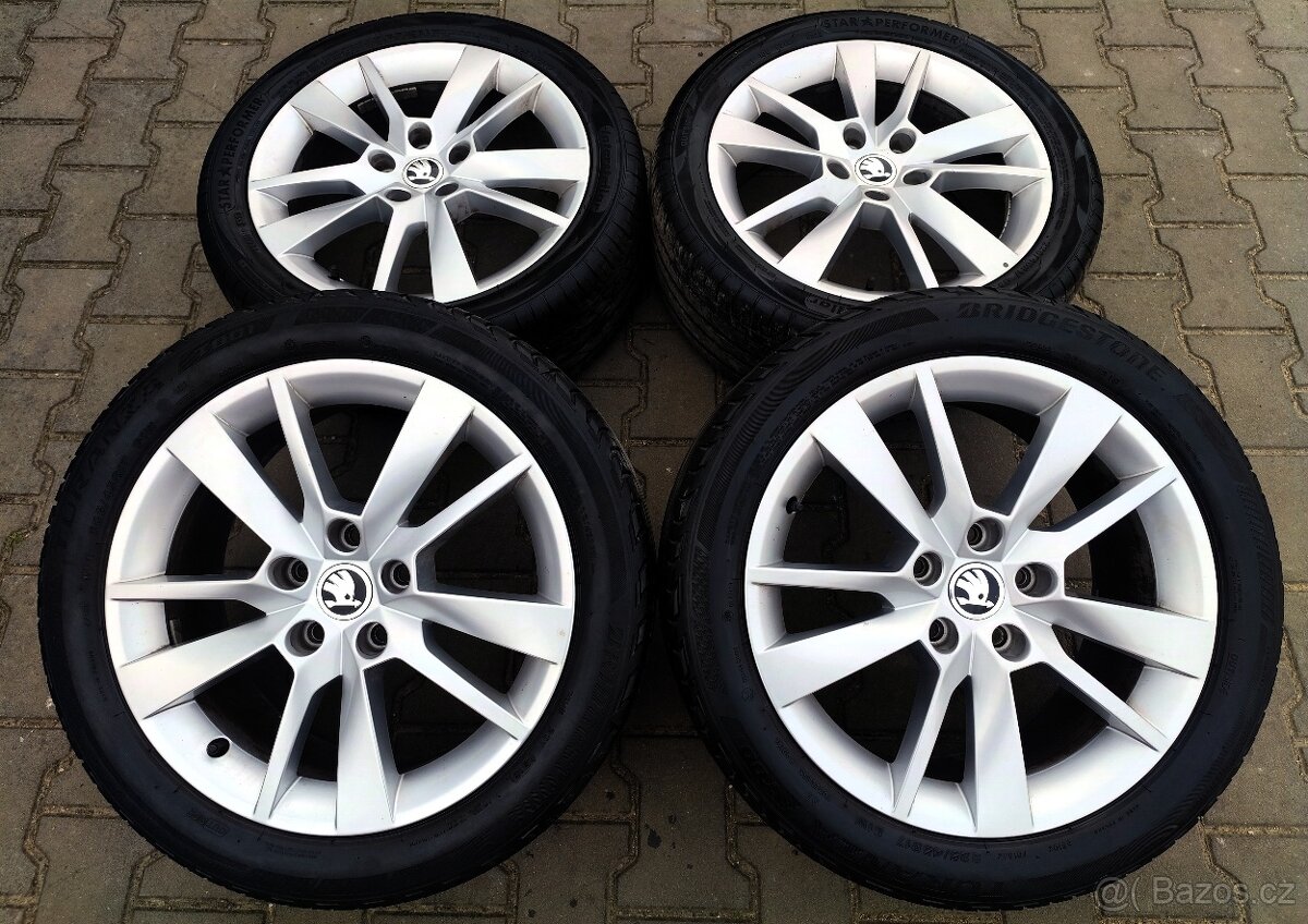 Alu kola originál Škoda Octavia III 5x112 R17 Trius