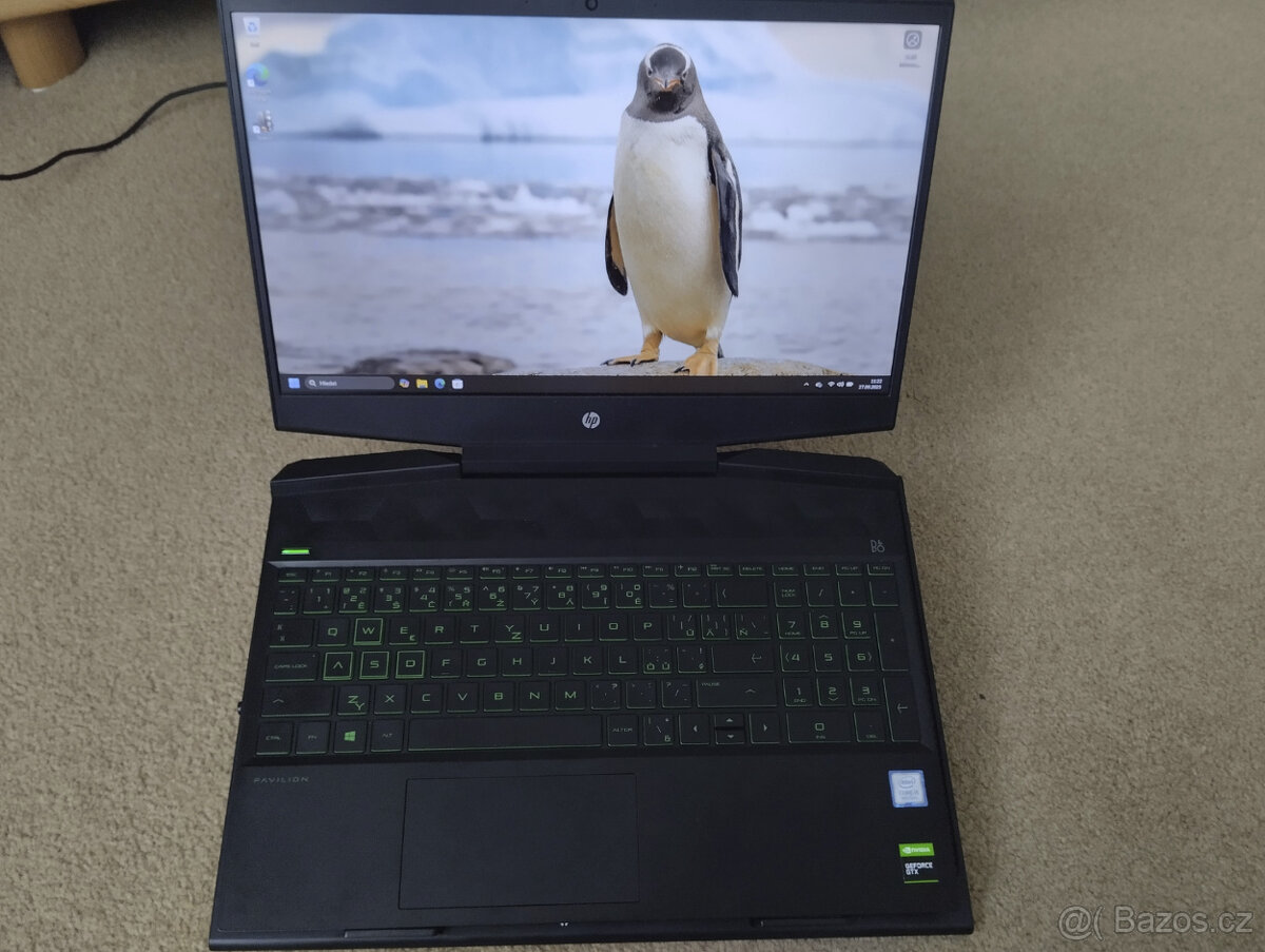 HP Pavilion gaming 15 + chladící podložka