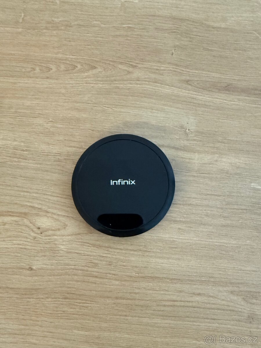 Bezdrátová nabíječka Infinix 15W USB-C