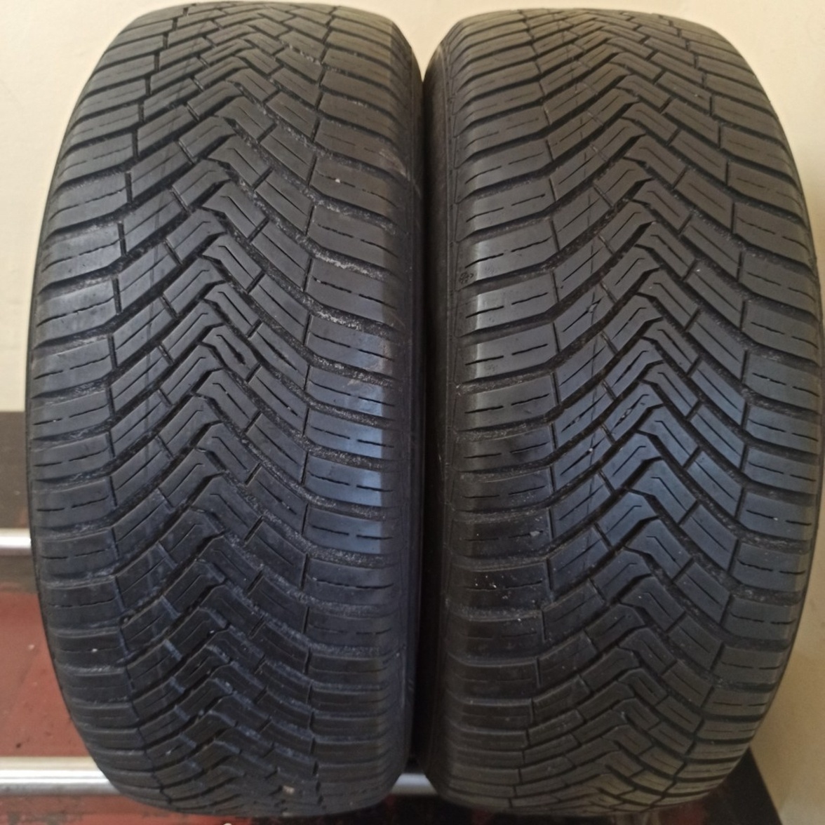 Continental 205/55 R16 94V 5,5 - 6,5mm