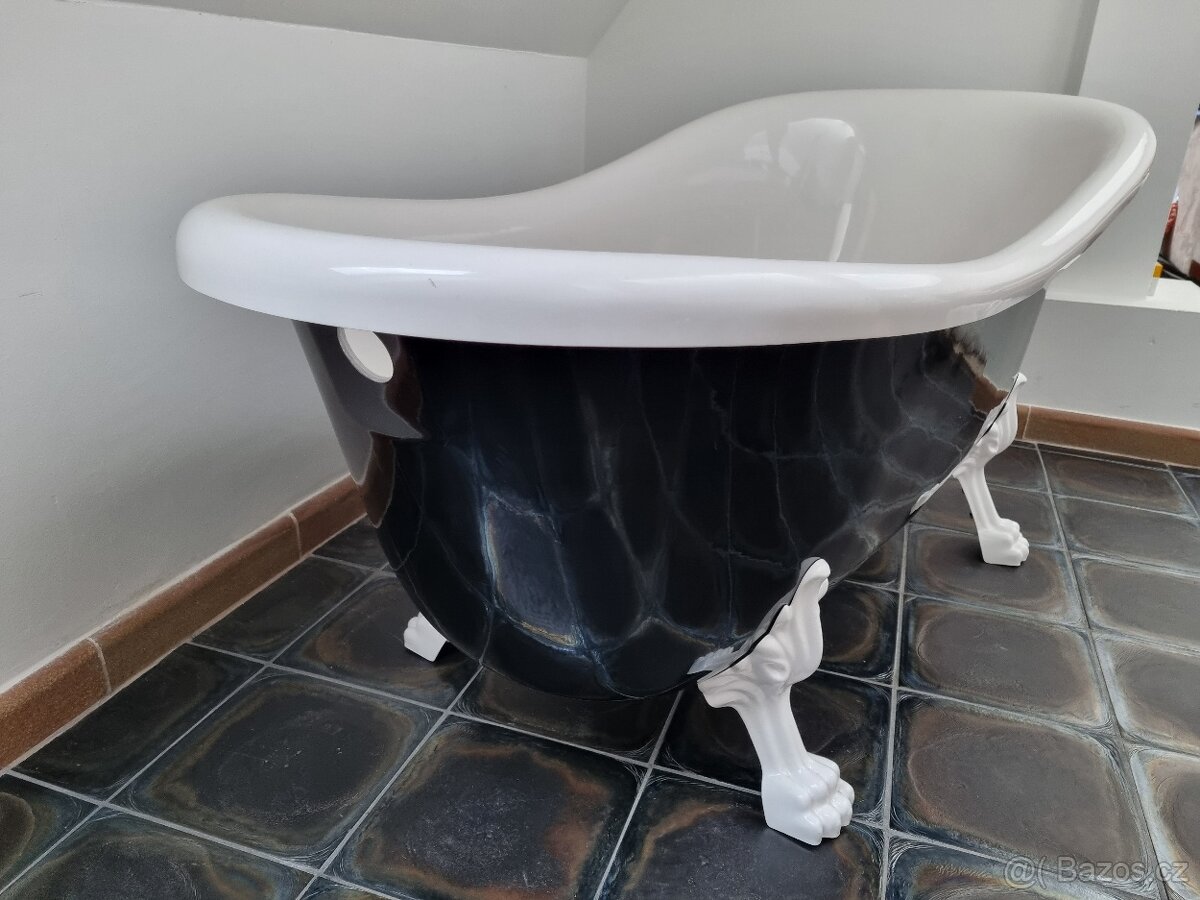 Prodám luxusní prostorovou koupelnovou vanu CHARLESTON
