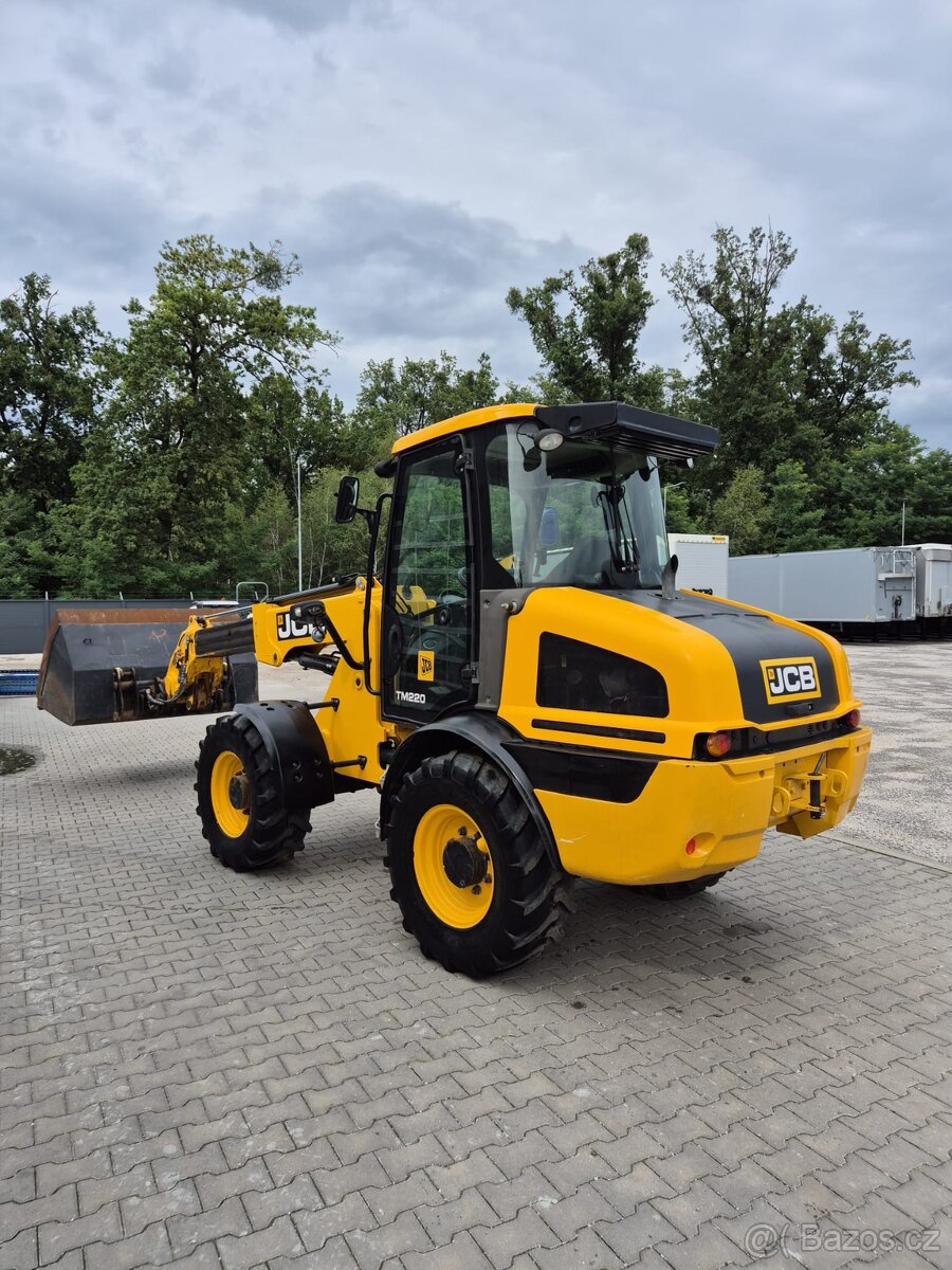 JCB TM 220 4X4 čelní nakladač s teleskopem