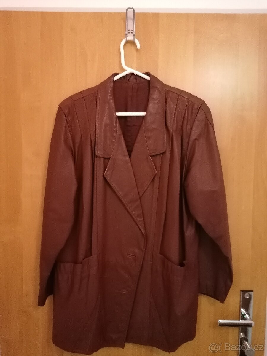 Kožená hnědá bunda hladká vel. 42 - 44