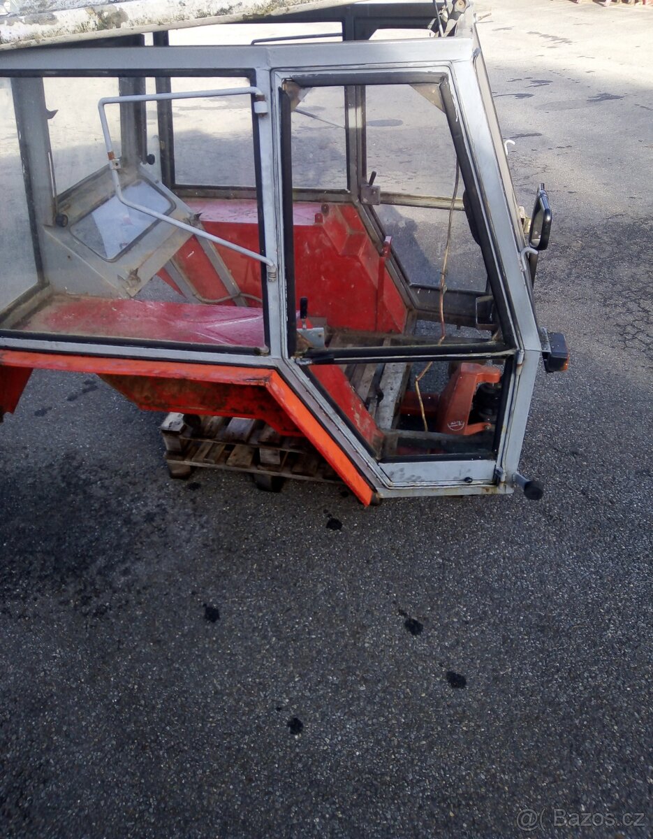 Kabina Zetor 4011-6718,6911,6945....