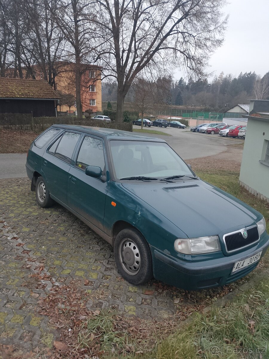 Felicia combi, 2001, 1,3MPi 50kW, 216 tkm, nová v ČR ,2. maj