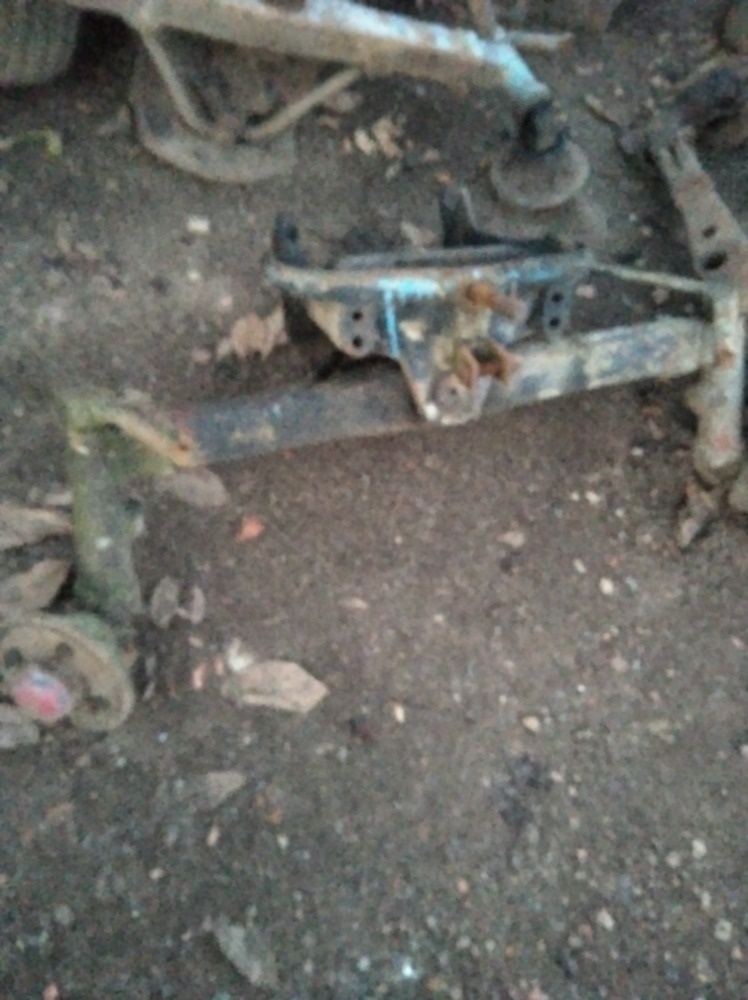 Prodám nápravu na ZETOR25K