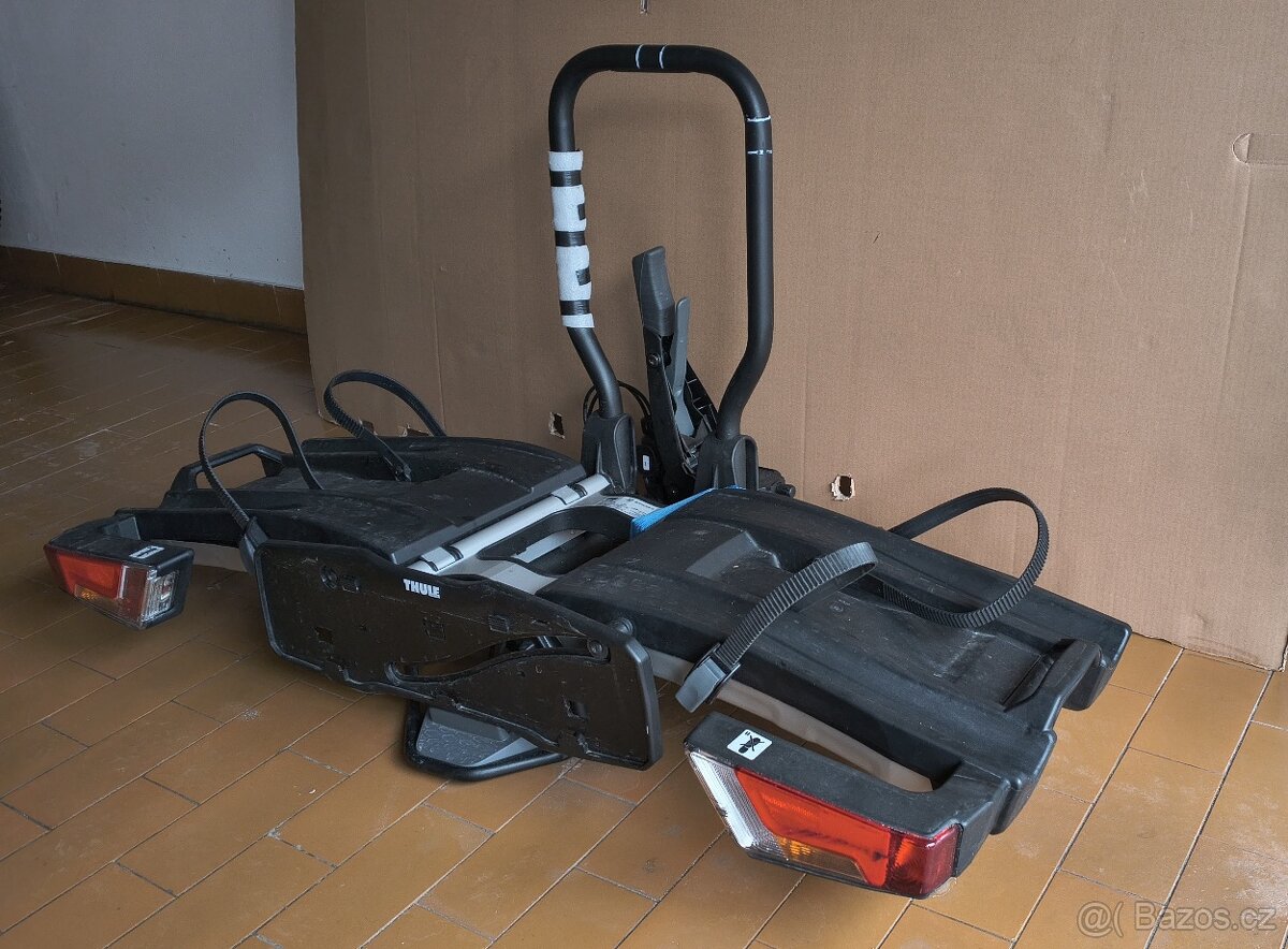 Nosič elektrokol na závěsné zařízení Thule EasyFold XT3(933)