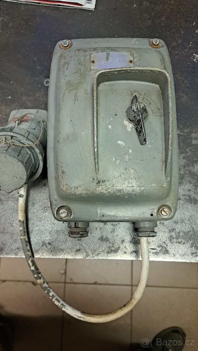 Vypínač s jističem